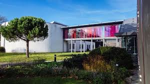 International College Portsmouth Image