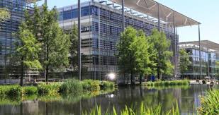 Richmond American University London